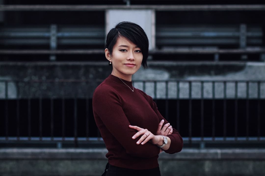 健合集团我国区成绩阻滞，李凤婷的120亿军令状能否如期完成？